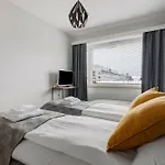 Arctic Escape, Free Parking By Lapland Host Апартаменты *